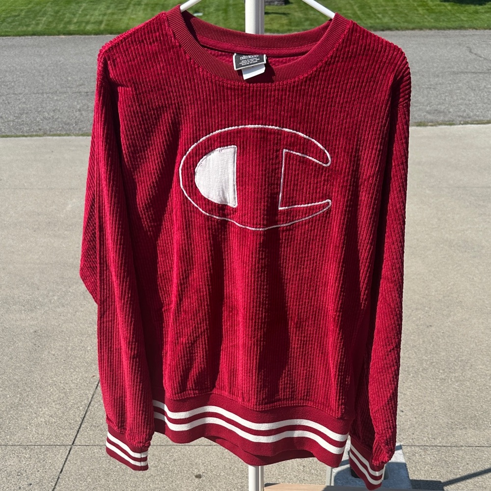 Champion Men's Crewneck Sweater in Rich Red